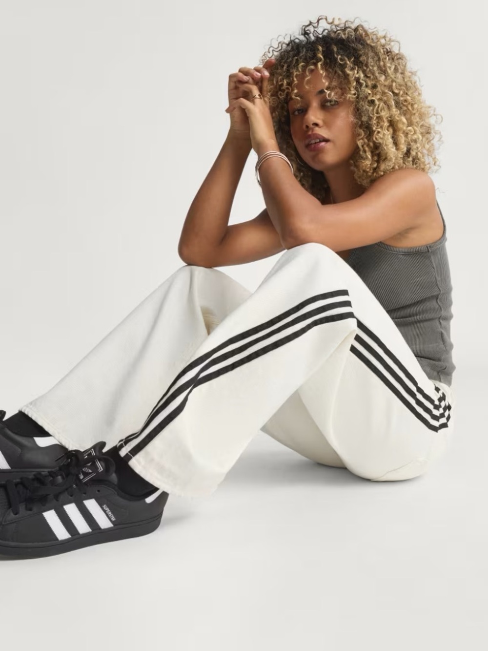 adidas Firebird Denim Track Pants Size 32/32 Women’s Denim Cloud White KD2895